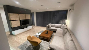 Luxury 2 bedroom with garden, Old Town Mostar